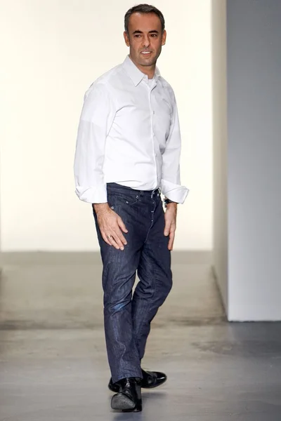 Look 35